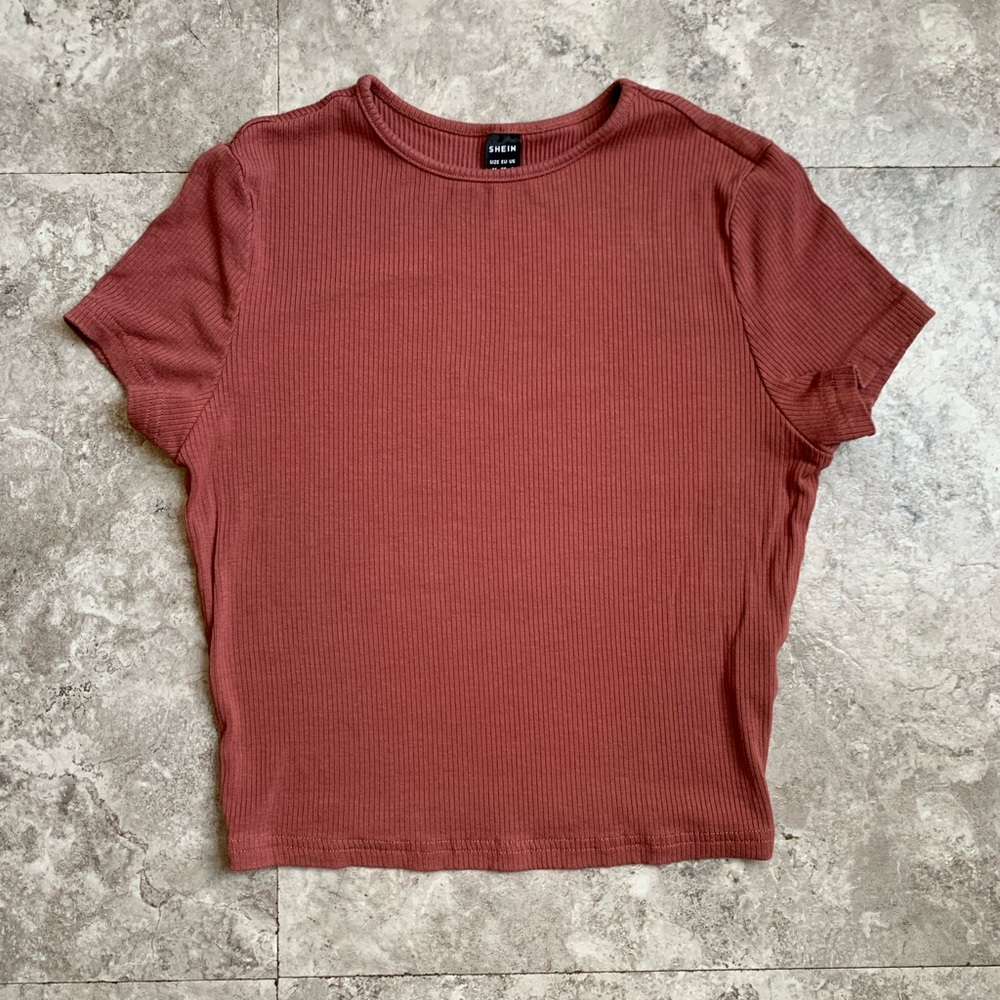 SHEIN Rust Ribbed Short Sleeve Tee